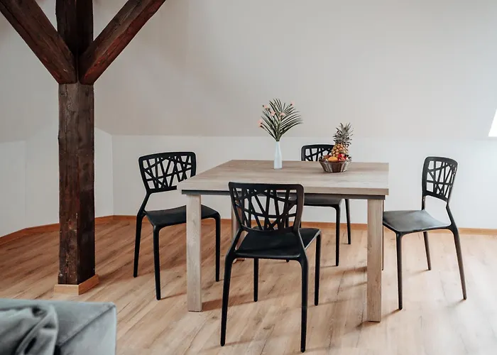 Boardinghouse Victory