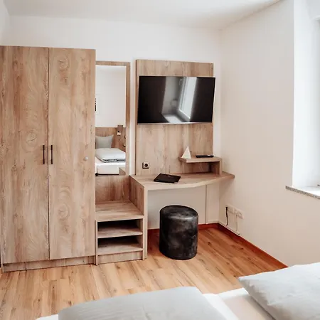 Hotel apartamentowy Boardinghouse Victory