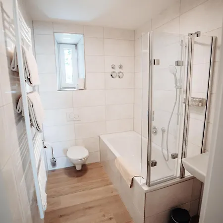 Boardinghouse Victory 아파트호텔 4*