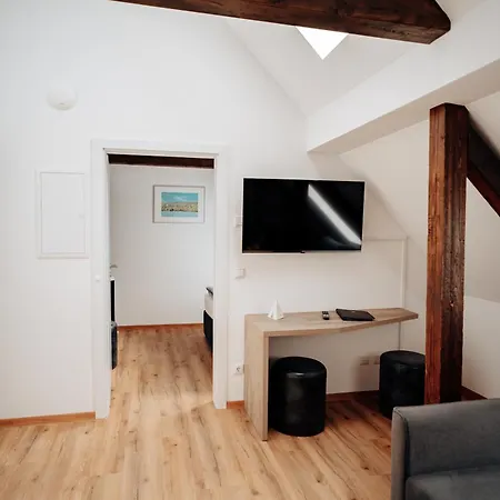 Boardinghouse Victory 아파트호텔 4*