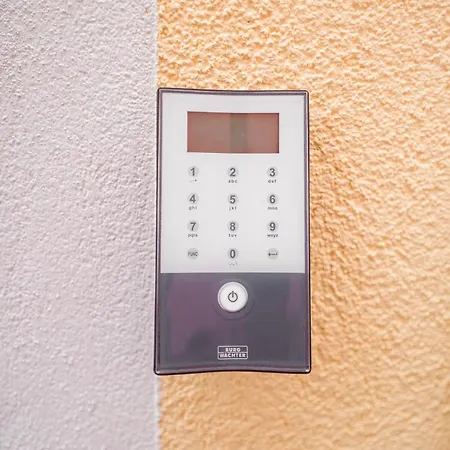 Boardinghouse Victory 아파트호텔 4*