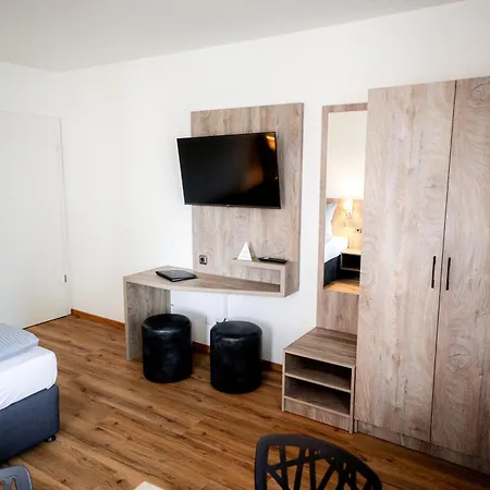 Hotel apartamentowy Boardinghouse Victory