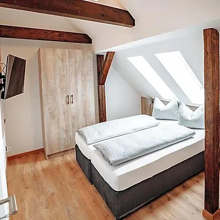 Boardinghouse Victory 3* Augsburg