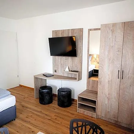 Апарт-отель Boardinghouse Victory 3*