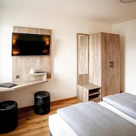 Boardinghouse Victory Апарт-отель Аугсбург