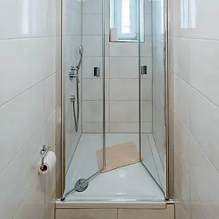 Boardinghouse Victory Аугсбург