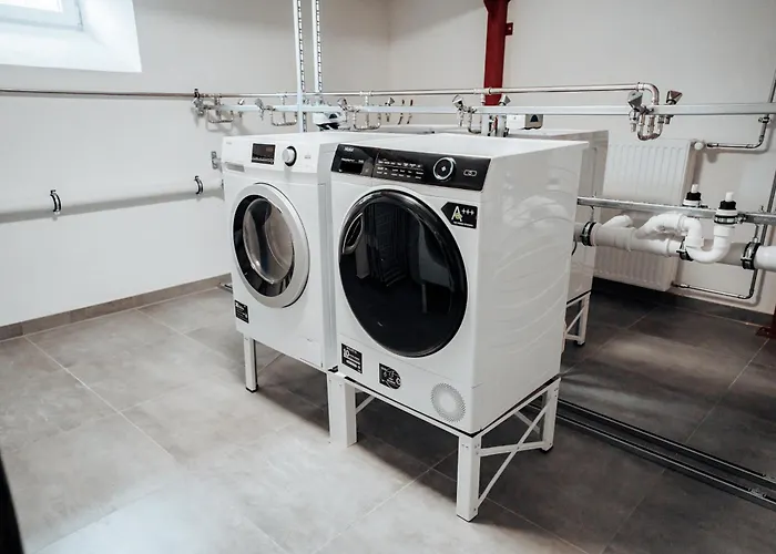 Boardinghouse Victory